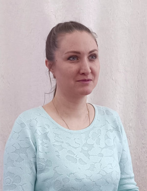 Воспитатель высшей категории Баженова Алина Ильдусовна Воспитатель высшей категории Баженова Алина Ильдусовна